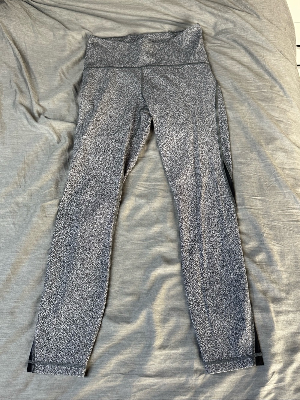 Lululemon Wunder Train leggings 25”